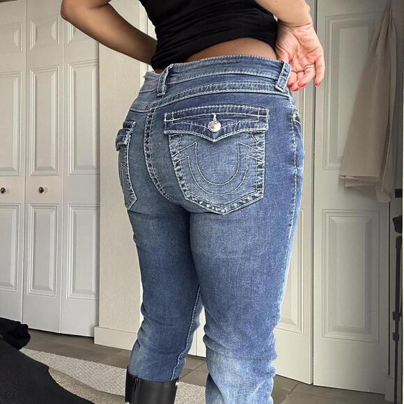 True Religion Women's Blue and Navy Jeans - Picture 1 of 8